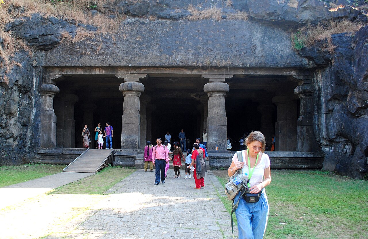 Mumbai with Lonavala Getaway