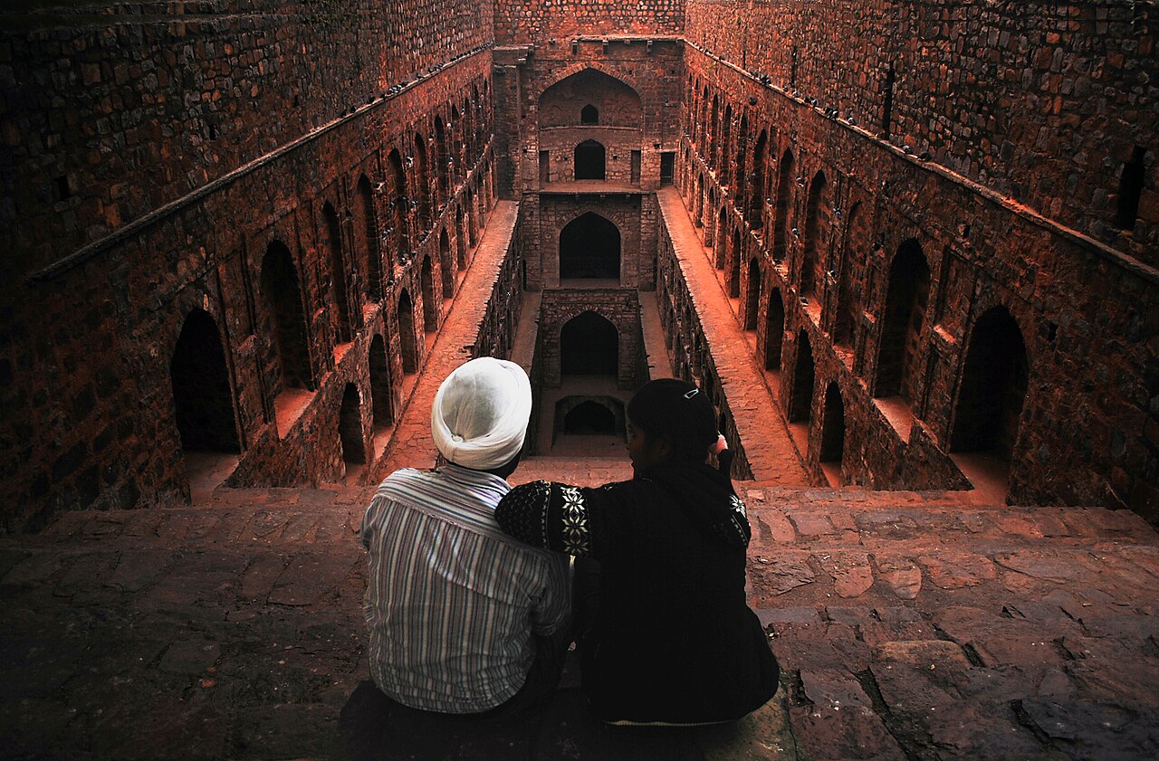 Spiritual & Modern Delhi Experience Tour (Full Day)